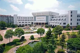 宁波称霸一方的三个中学，学生成绩优异，师资力量雄厚图片