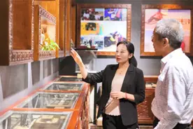 5年捡400公斤陨石，每克拉一万，贵州90后女孩杨可欣：一颗也不卖图片