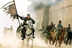 美国一个师约17000人，印度约15000人，我们是多少？图片