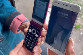 56岁电工将全村67位老人手机的一键拨号设置成自己，有事随叫随到图片