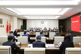 中建集团召开党史学习教育推进会，中建八局作交流发言图片