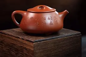 弱水三千，只取一瓢。此把景舟满瓢由姚思嘉老师制作图片