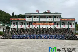新兵入伍｜保家卫国从军去，寻乌102名铁血男儿陆续踏上新征程图片
