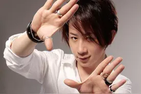 12年前，那个春晚爆火的“魔术师”刘谦，如今过得怎么样？图片