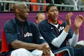 2013年，浓眉戴维斯错失最佳新秀，那当时这个奖颁给了谁？图片