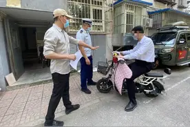 深度｜新规实施近一个月，电动自行车还“任性上楼”吗？图片