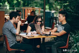 自己没退群，却被群主踢了出去：离职了，退群是基本的礼貌图片