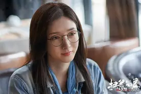 江疏影出演扫黑风暴惹争议，是美貌撑不起人设，还是演技不行？图片