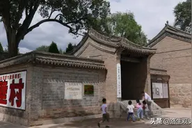 龚澎：和乔冠华结婚前收到前夫的遗书，去世后，女儿替她看望前夫图片