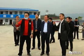 兰美清调研我县重大项目建设图片
