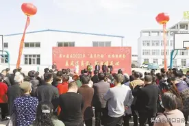 周口港区26家企业提供上千个用工岗位图片