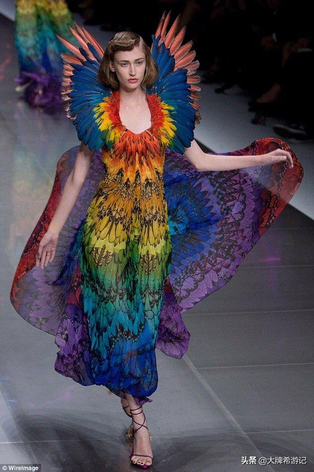 能读懂McQueen麦昆，比买几万块的大牌包更有腔调的多