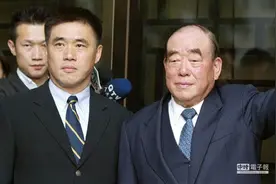 郝龙斌深夜忆父郝柏村：他曾是军事强人，有大中华情结图片