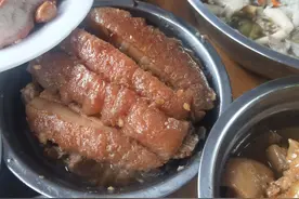 广西的酒席，鸡鸭扣肉牛肉方肉图片