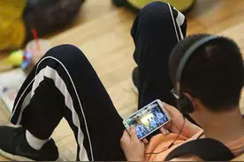 青少年的“大命题”与腾讯的“笨功夫”图片