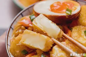 这一盘绝对嫩滑鲜！5分钟搞定下饭菜，成本仅5元图片