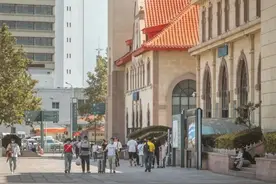 国内八座最美火车站！就算误车，也要好好看看图片