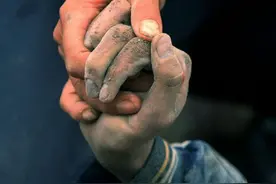 汶川大地震，为什么会发生在13年前的5月12号？图片