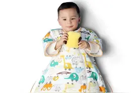 给孩子用睡袋踩过3个坑后，我总结3个睡袋使用小技巧，孩子更安睡图片