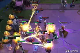 云顶之弈：版本淘汰的装备，十局不见有人出，曾经都是神器图片