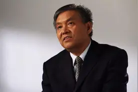 濮阳首富发家史：17岁读大学，32岁辞职创业，掌控23家公司图片