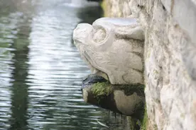 泉城“家底”：济南黑虎泉里的兽头到底是什么？图片