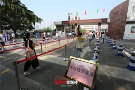 2020年高考正式拉开大幕 泰安35522名考生赴考图片