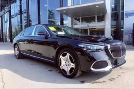 奔驰S级的“大哥”，全新迈巴赫S480实车，6缸配大饼轮毂图片