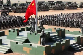 200万解放军集结攻台？美专家遭台网友嘲讽：200万咋不打你美国？图片