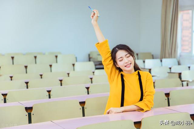 周国平：两性之间，发生肉体关系容易，发生爱情很难