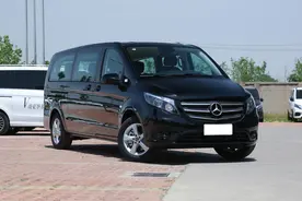 近5.4米长的大奔，标配2.0T+7AT，28.98万起售，为何不火？图片