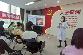 健康志愿者助力江汉区民政局心系人才办实事 知行融合送健康图片