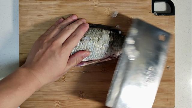 怎么剔除鱼鳞