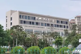 福利来了，2栋医疗大楼！图片