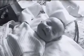 贵州患儿“小谢谢”离世，其父崩溃：我还以为是妻子在跟我开玩笑图片