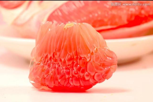 红芯柚和白芯柚哪个有营养