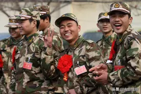 准新兵前往部队前，这四个准备必不可少，要查漏补缺图片