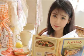 公交上给老太让座，事后老太孙女找上门，竟结下一段姻缘图片