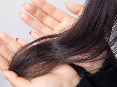 不油腻只闪亮，迷人秀发就靠氨基酸洗发水