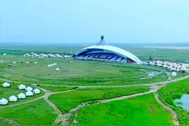 亮丽风景线 乌兰察布丨游览格根塔拉草原 探秘乌兰哈达火山群图片