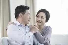 51岁女士自述：“试婚”月薪三千退休男友，忍无可忍选择分手图片