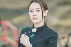 热巴优雅、李沁甜美、张予曦风情万种，而她被称为“旗袍第一人”图片