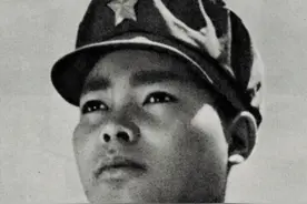 傣族战士岩龙，孤身干掉越南整个连队，牺牲时才19岁图片