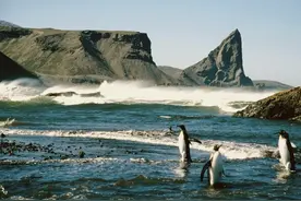 世界上最难抵达的四处孤岛图片