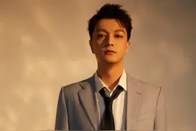 又发现男神一枚，就是张晓谦，帅不帅你们说了算，直接上图图片