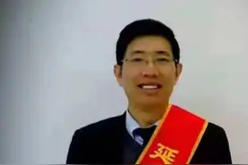 在希望的田野上——记延安市新区外国语学校张安平图片