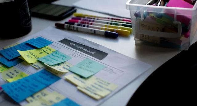 Ϊ�˸㶨һ���ˣ���д��5�廰������ͨ������������