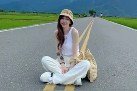 甜心教主王心凌，奔四的年纪，容颜未改，身材如少女：都源于自律图片