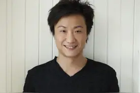 不满TVB太霸道拒绝亮相！郑中基曝曾被无端改歌词，至今怒气难消图片