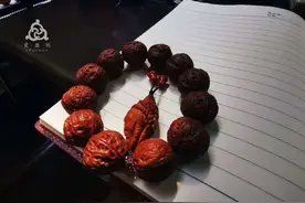 秋天到了，最适合盘这4类手串，包浆嗖嗖快图片